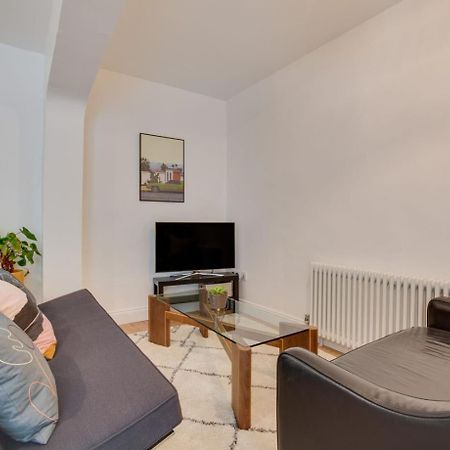 Central Brighton Flat, 3 Bedrooms, Sleeps 6, Close To Shops And Beach Exteriér fotografie